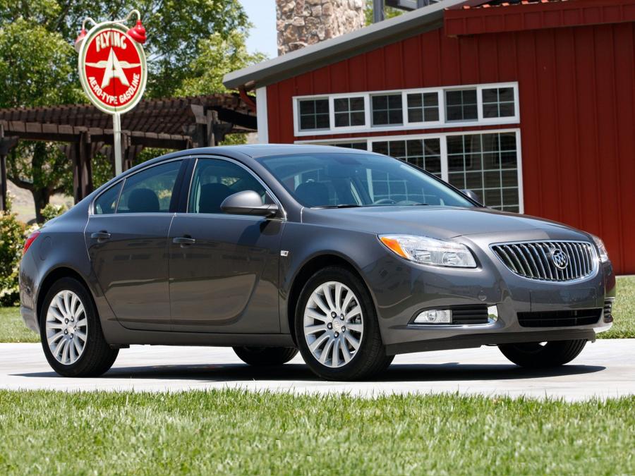  Buick Regal 2010 года  (фото 10 из 16)